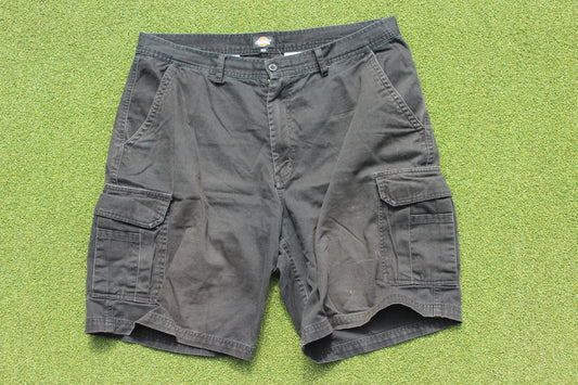 VINTAGE | Dickies Cargo Shorts | Size 38