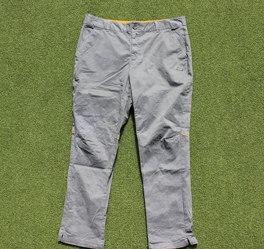 VINTAGE 00s | Oakley Hiking Pants | Size 36