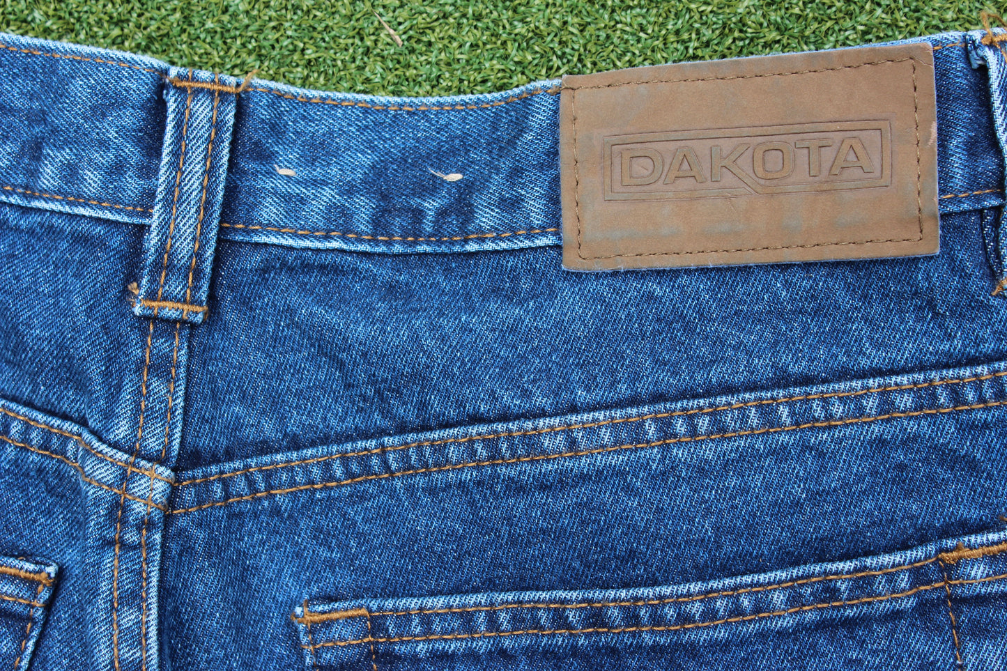 VINTAGE | Dakota Jeans | Size 36