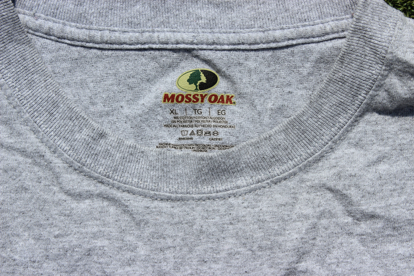 VINTAGE | Mossy Oak Camo Logo T-Shirt | Size XL