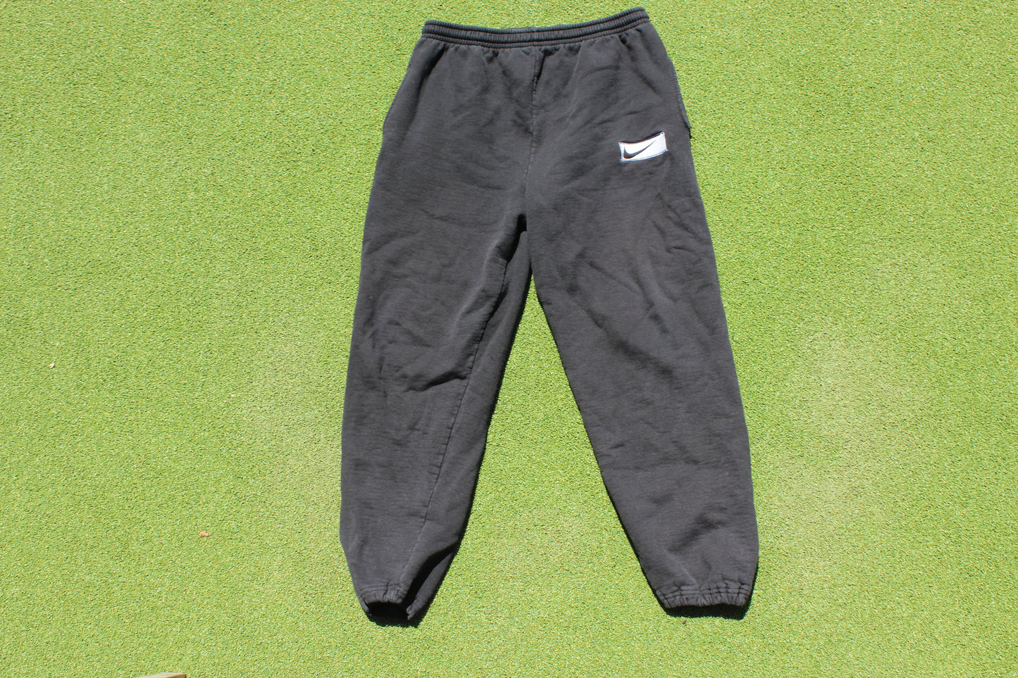 VINTAGE 00s | Nike Cuffed Sweatpants | Size XL